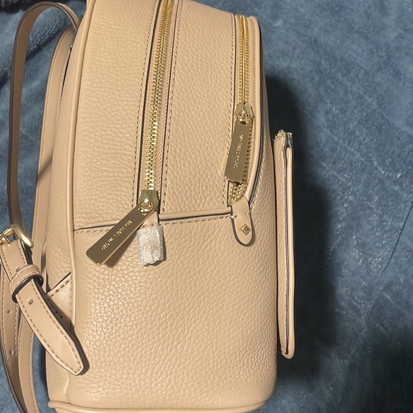 Tags still on! - Picture 4 of 4